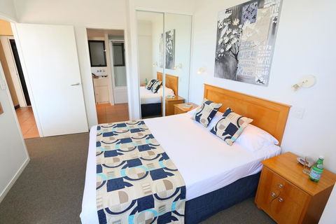 Ocean Boulevard - Tourism Guide 2