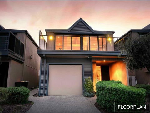 Ocean Grove House With Fantastic Ocean Views - Travel Agents 0