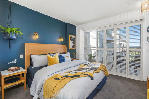 OCEAN RETREAT ON SALT 5203 - Travel Search 0