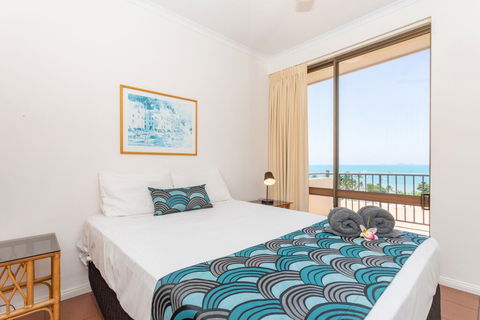 OCEAN VIEWS 10 - Travel Search 3