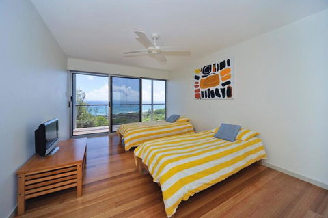 Oceanside 3 Bedrooms - Tourism Guide 1