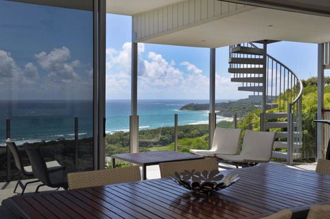 Oceanside 3 Bedrooms - Tourism Guide 2