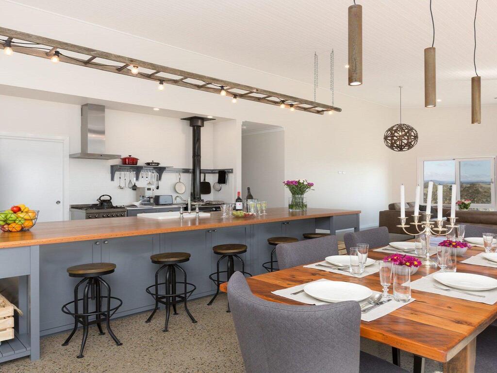 Durran Durra NSW Tourism Guide