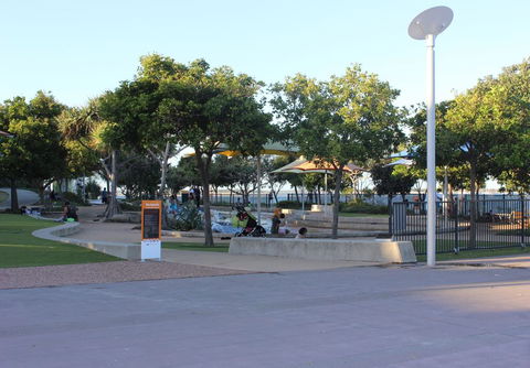 One Bedroom Apartment With Free Wifi - Tourism Guide 2