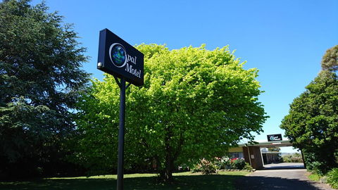 Opal Motel - Travel Search 0