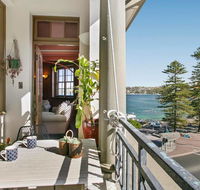 Oversized Manly Penthouse with 180 ocean views - Cruises Travel