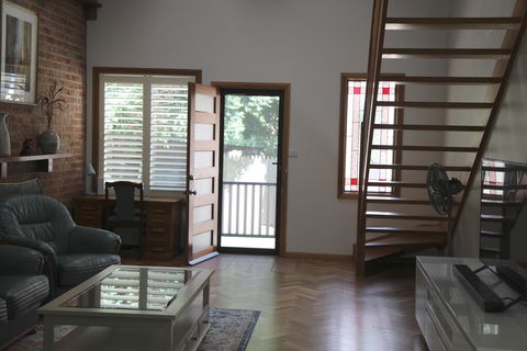 Pacific Palms Thirroul Beach NSW - Travel Search 2