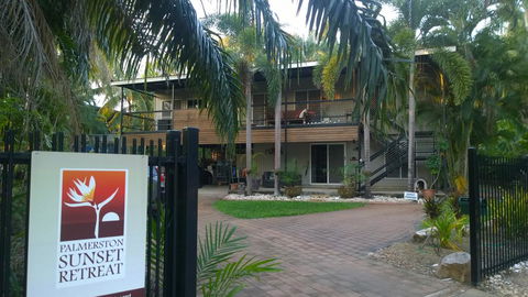 Palmerston Sunset Retreat - Tourism Guide 1