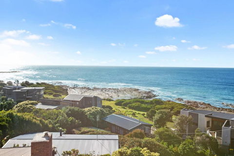 PANORAMA VIEWS - Spectacular Ocean Views - Tourism Guide 3