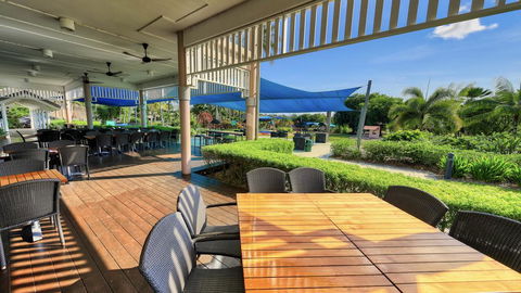 Paradise Palms Resort - Travel Search 2