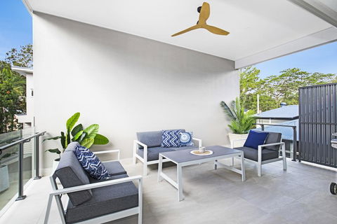 Park Avenue Terrace House Sleeps 9 - Cruises Travel 2
