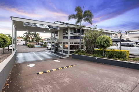 Park Motor Inn - Cruises Travel 0