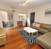 Parramatta Self-Contained Two-Bedroom Apartment 4LEN - Cruises Travel