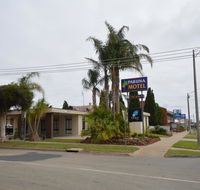 Paruna Motel - Cruises Travel