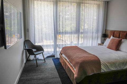 Pasadena Sydney - Tourism Guide 1