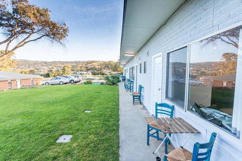 Penneshaw Beach Stay - Travel Search 1