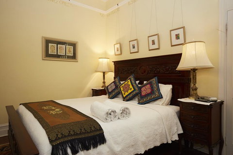 Pension Of Perth - Travel Search 3