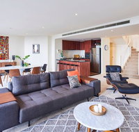 Penthouse Apartment in Melb CBD Perfect Location - Tourism Guide