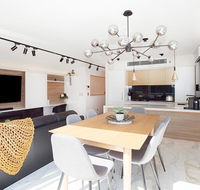 Penthouse Designer Apartment Close to City - Cruises Travel