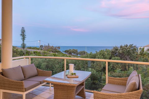 Penthouse Luxe, Sunrise Beach - Travel Search 0