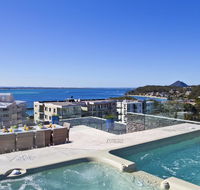 Penthouse Palace - Luxurious Harbourview Location - Cruises Travel