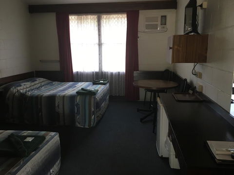 Peppercorn Motor Inn - Travel Search 1