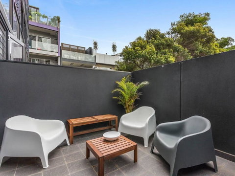PERFECTLY PRAHRAN - Your Mecca Of Social And Style - Tourism Guide 3