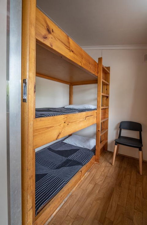 Pine Country Caravan Park - Tourism Guide 3