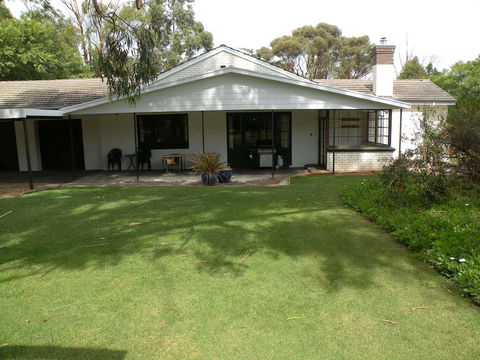 Pinkerton Hill Naracoorte - Travel Search 0