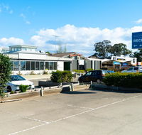 Plumpton hotel - Cruises Travel