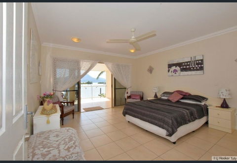 Poinciana Terraces - Travel Agents 1