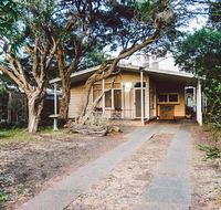Point Lonsdale Beach House - Travel Agents