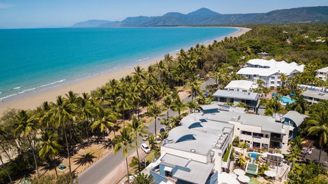 Port Douglas Peninsula Boutique Hotel - Adults Only Haven - Cruises Travel 0