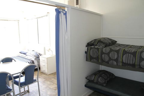 Port Lincoln Caravan Park - Cruises Travel 2