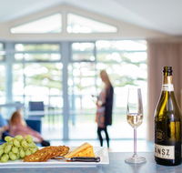 Port Lincoln Foreshore Apartments - Cruises Travel