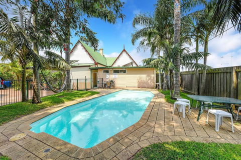 Port Macquarie Backpackers - Travel Agents 3