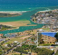 Portview 8 8/2 Waugh Street - Travel Agents