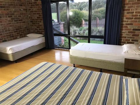 Prom Coast Holiday Lodge - Travel Agents 1