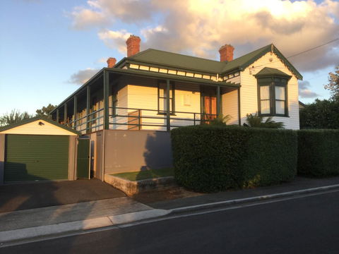 Pump Jack B&B - Tourism Guide 0