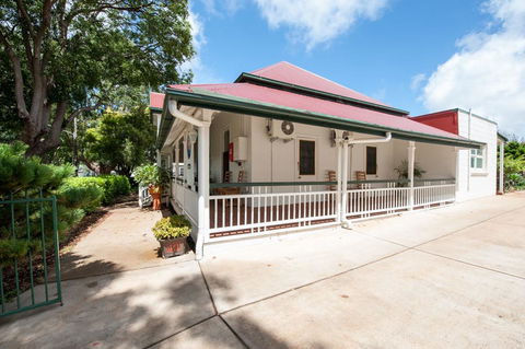 Pure Land Guest House - Cruises Travel 0