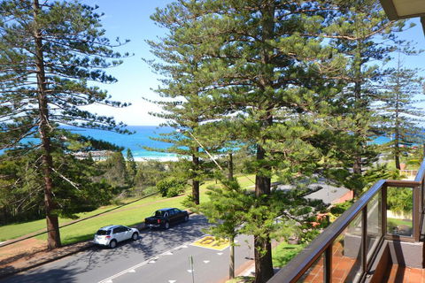 Quarterdeck 11 7 Stewart Street - Travel Agents 0