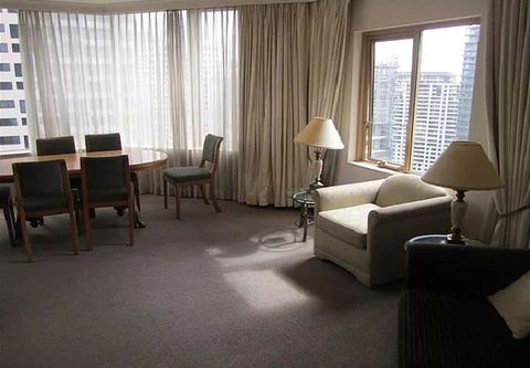 Quay West 2208 - Travel Search 2
