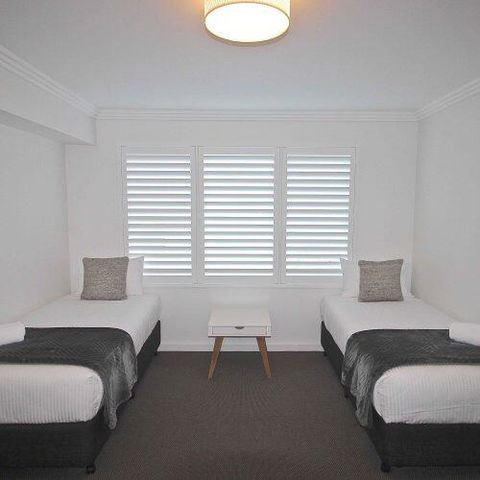 Quays Hotel - Tourism Guide 3