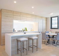 Queens Domain Luxury 2 Bed 2 Bath Apartment - Tourism Guide