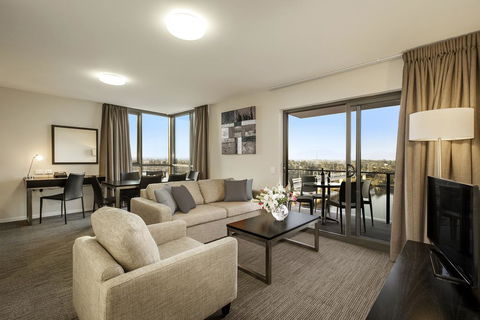 Quest Rockhampton - Travel Agents 2