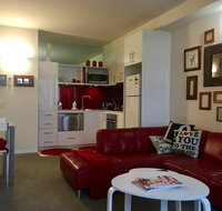 Quiet Laneway Apartment Near Bourke St Mall - Tourism Guide