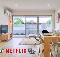 Quiet Large Balcony Living - Travel Search
