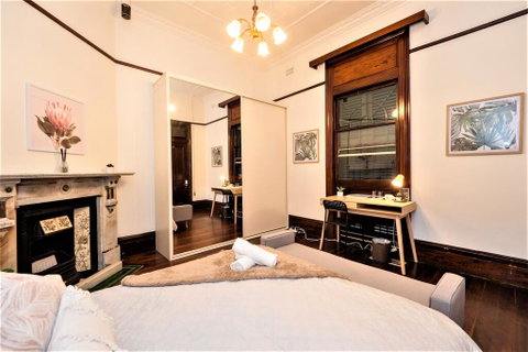 Quiet Private Room In Strathfield 3min To Train Station - Tourism Guide 3