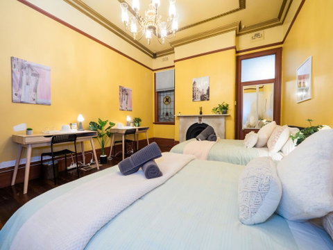 Quiet Quadruple Private Room In Strathfield 3min To Train Station Sleeps 4 - Tourism Guide 2