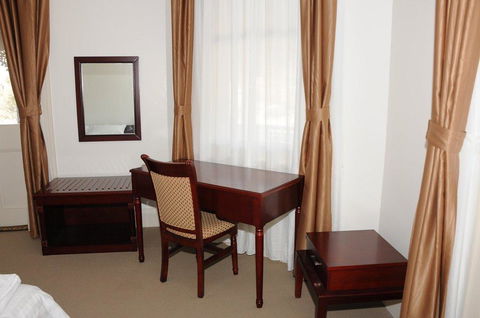 Railway Bistro - Kandos - Cruises Travel 2